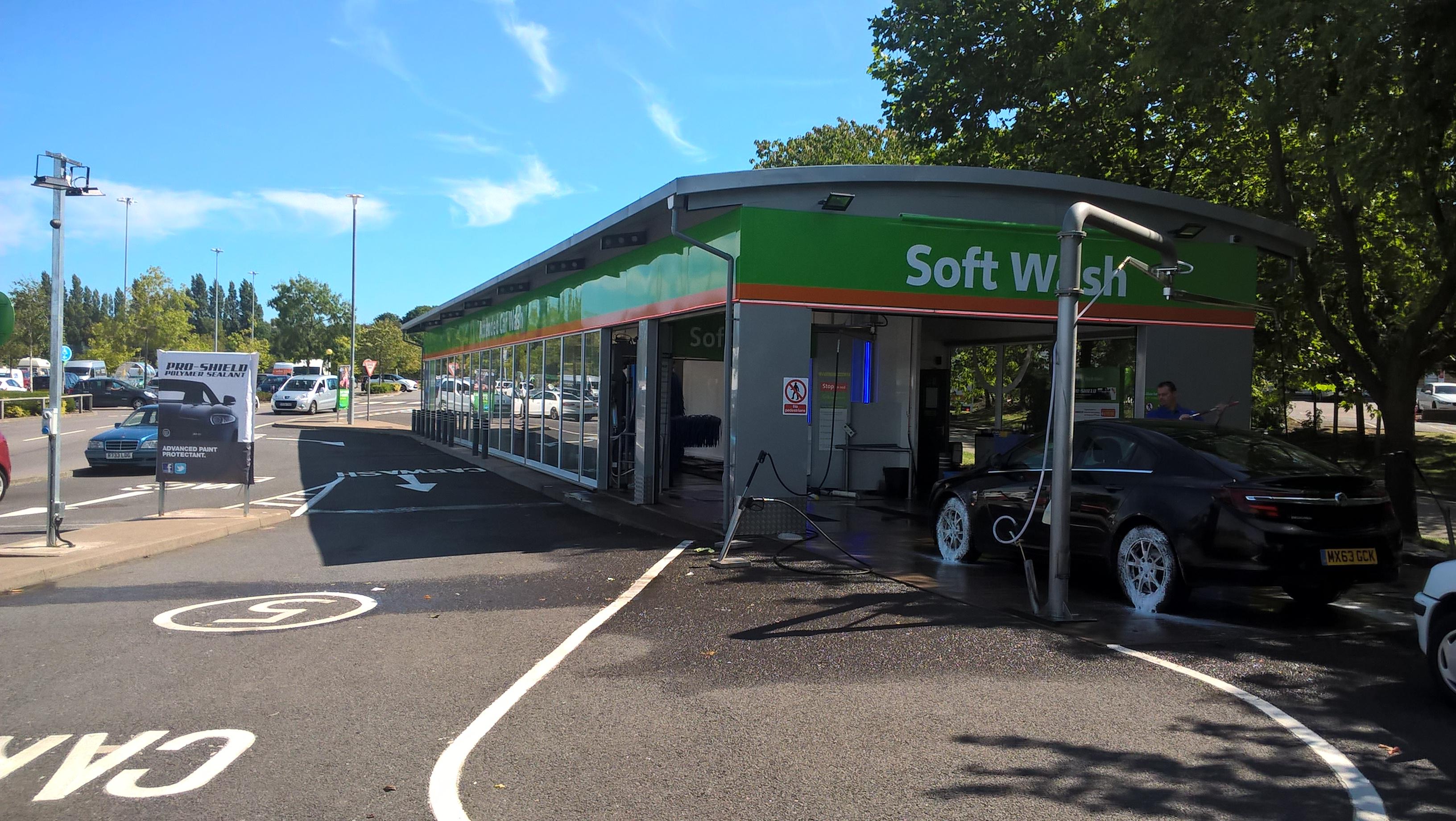 Images IMO Car Wash