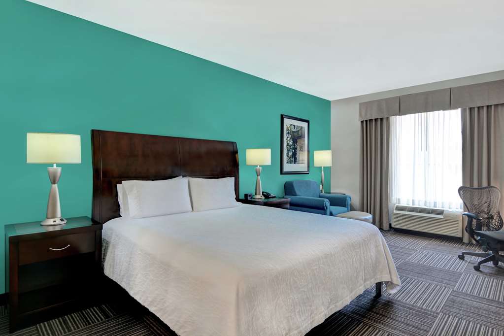 Hilton Garden Inn Fayetteville Image