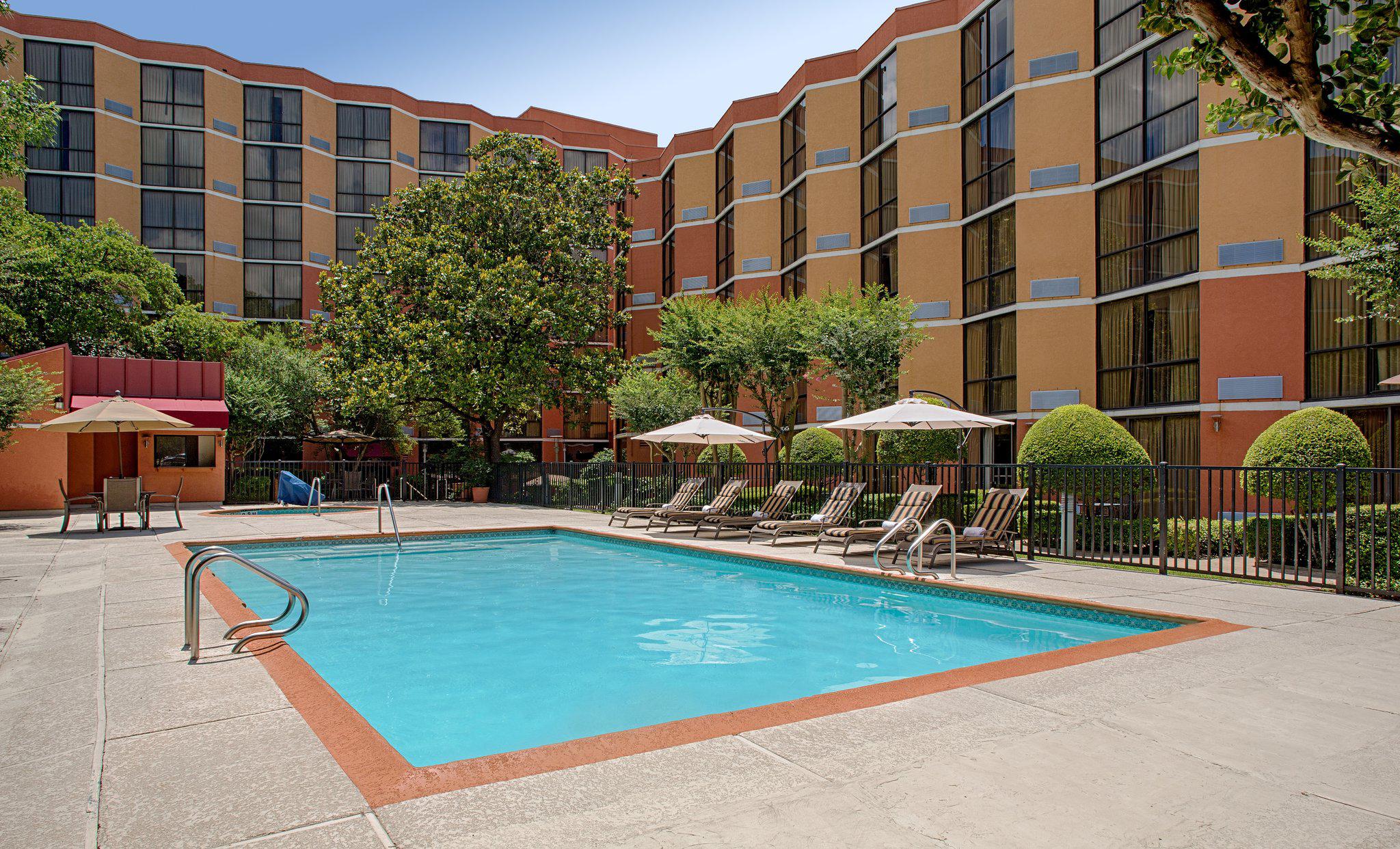 Crowne Plaza Austin Photo