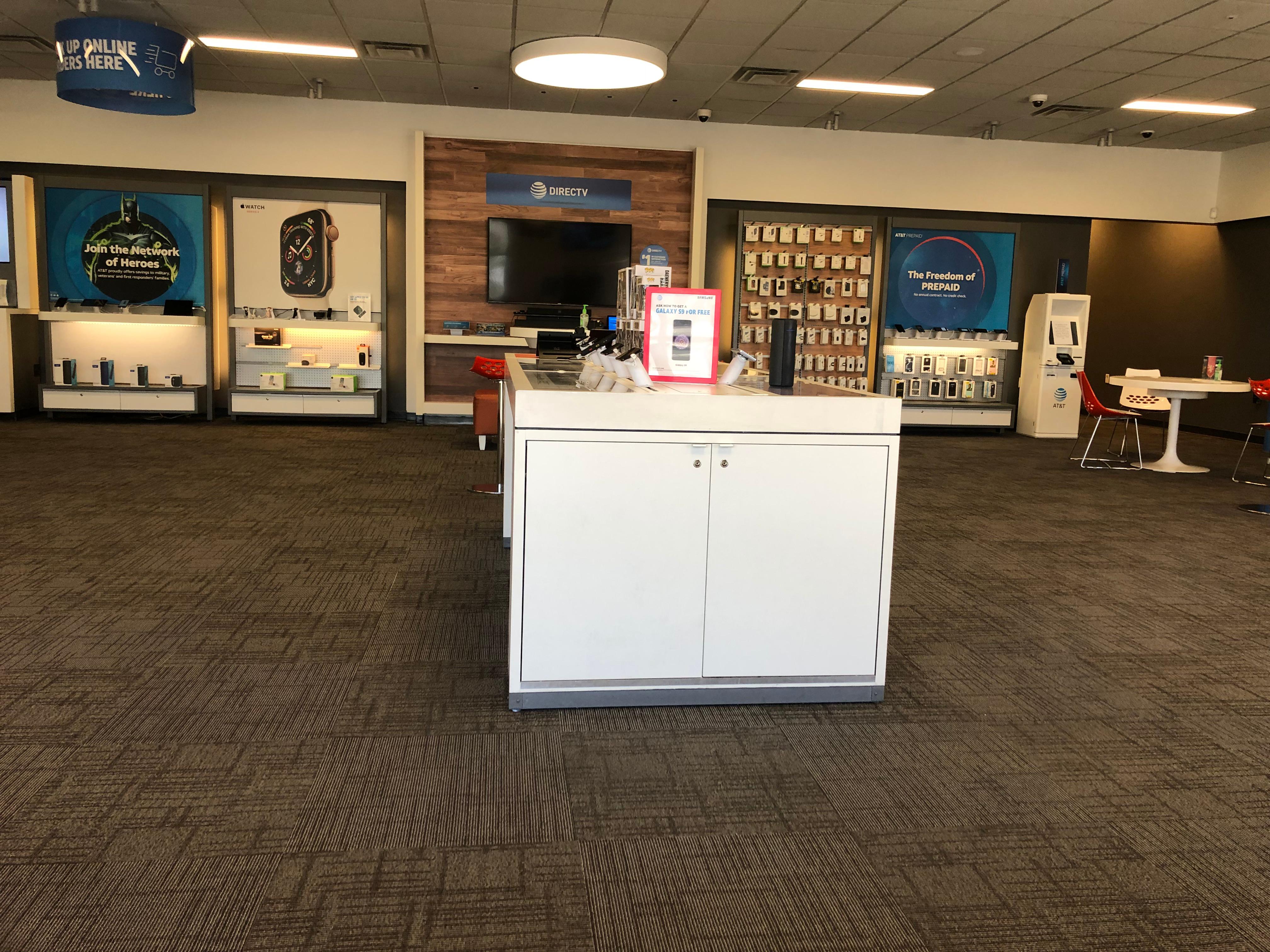 AT&T Store Photo