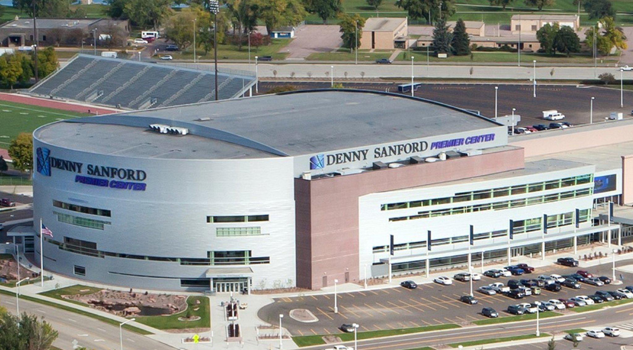 Holiday Inn & Suites Sioux Falls - Airport Photo