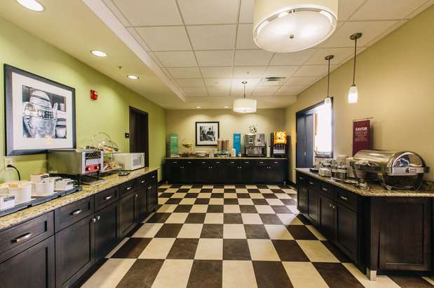 Images Hampton Inn & Suites Effingham