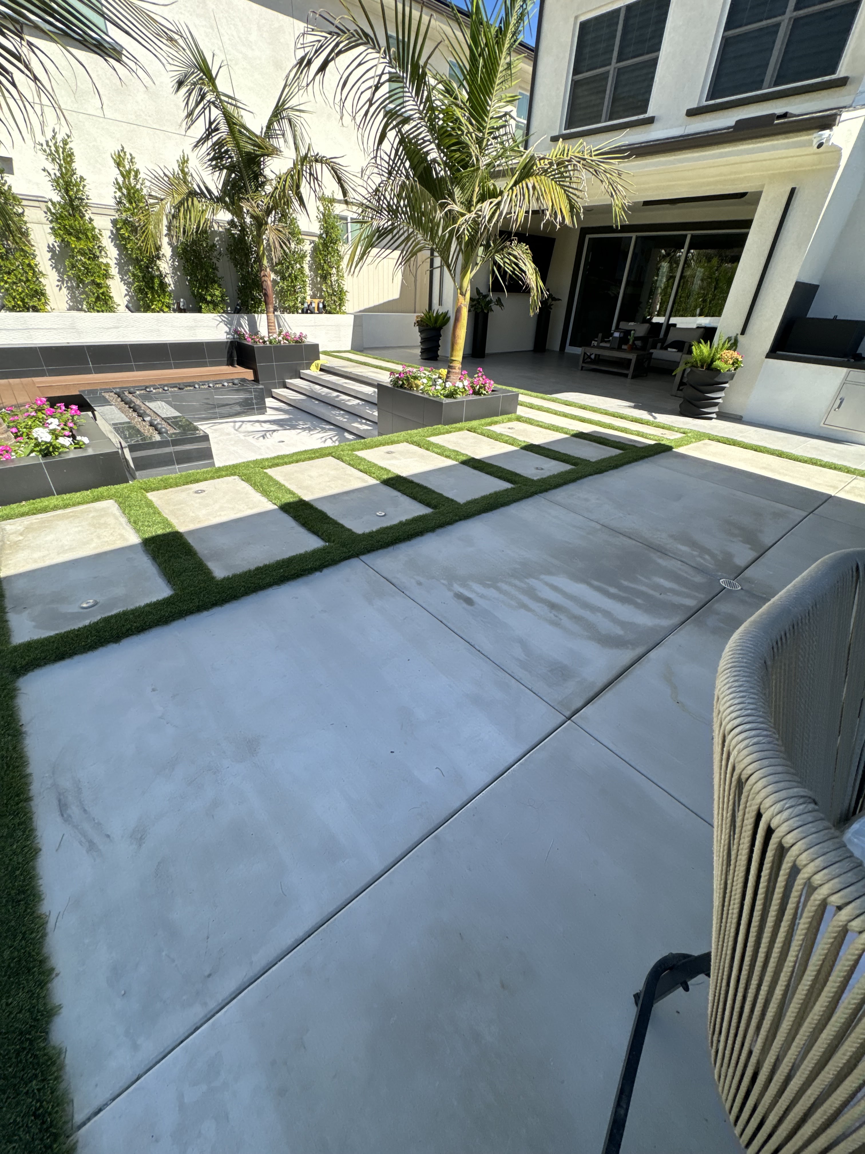 Elevated Decks & Patios Image