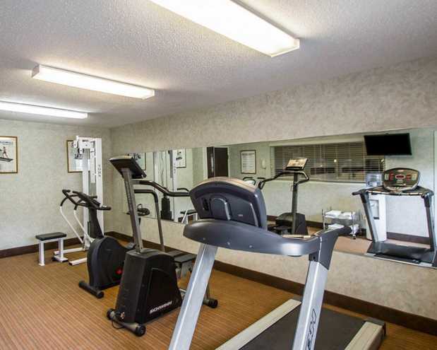 Images Sleep Inn & Suites
