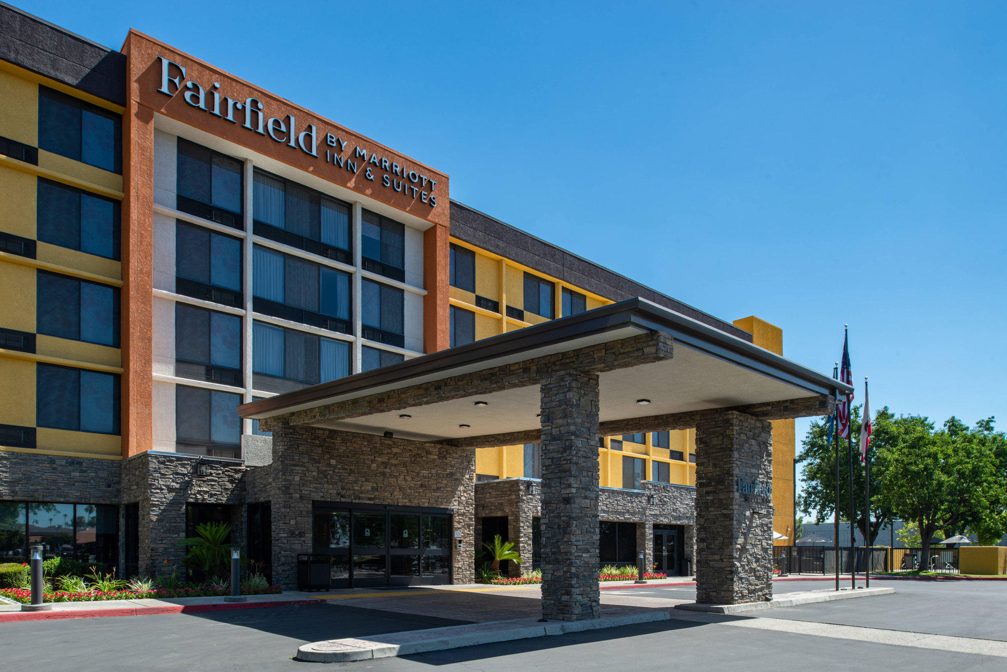 Fairfield Inn & Suites by Marriott Bakersfield Central Photo