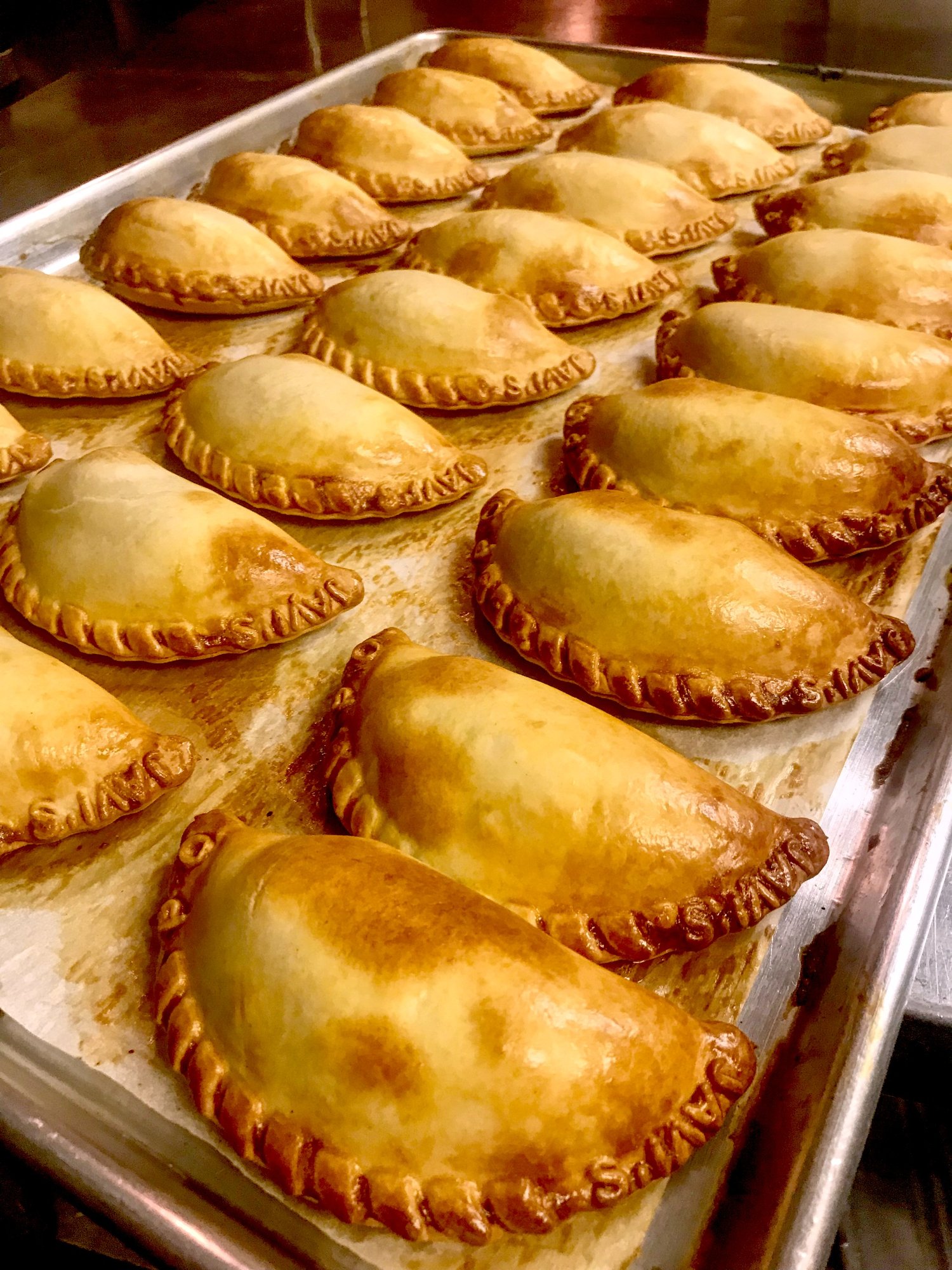 100 Empanadas (Mix and Match)