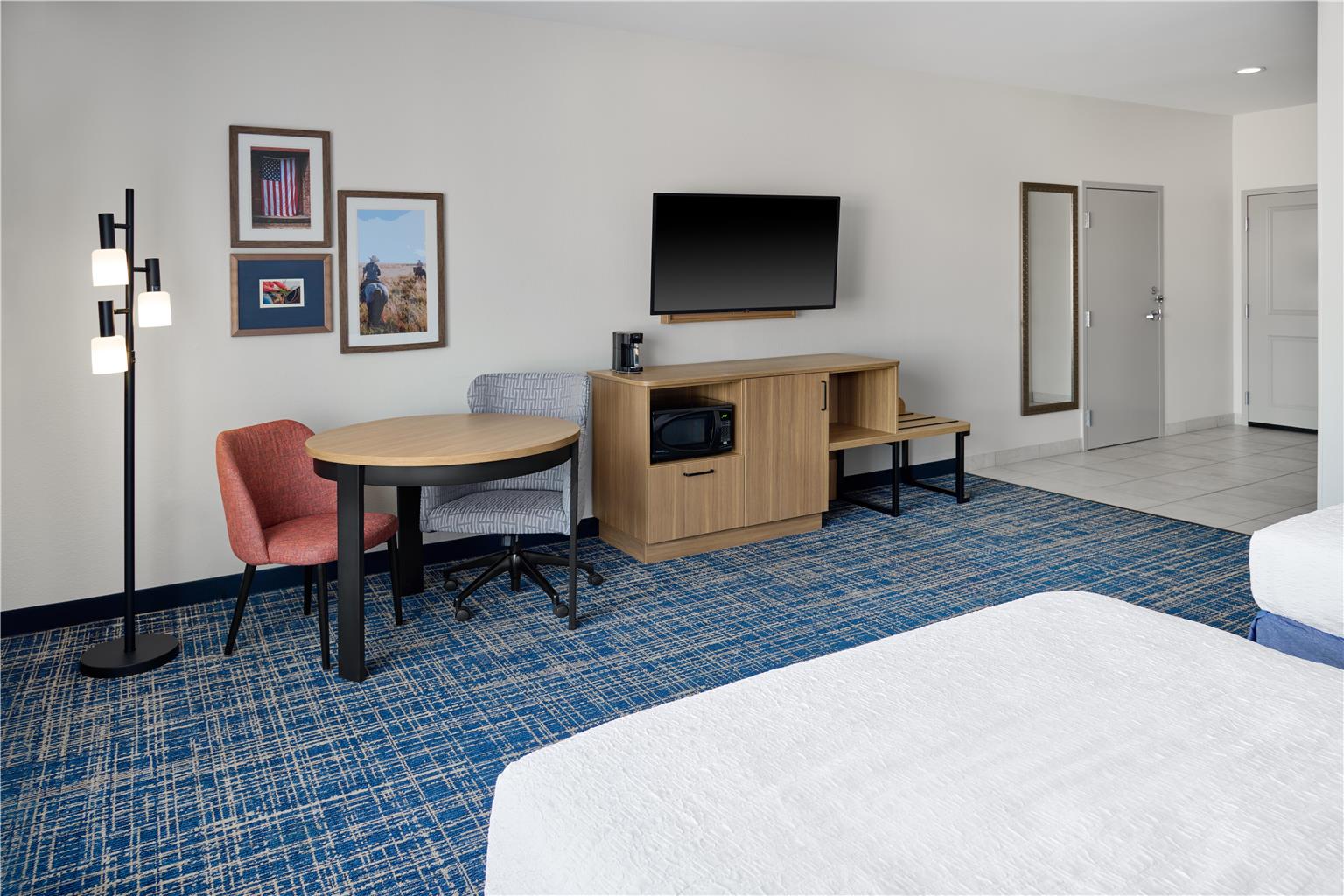 Hampton Inn Vernon Image
