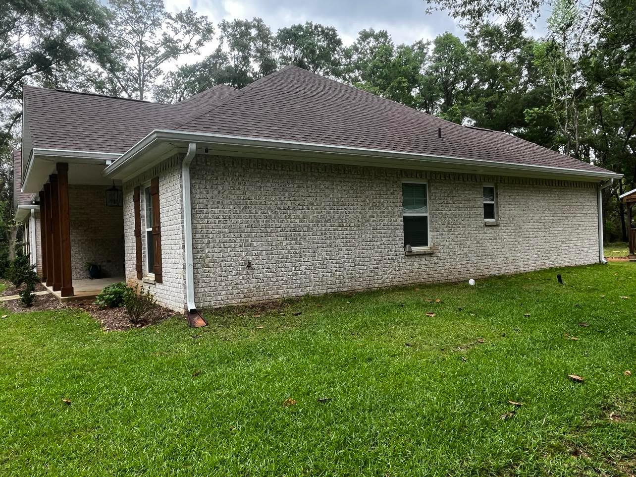 Southern Gutters LLC Image