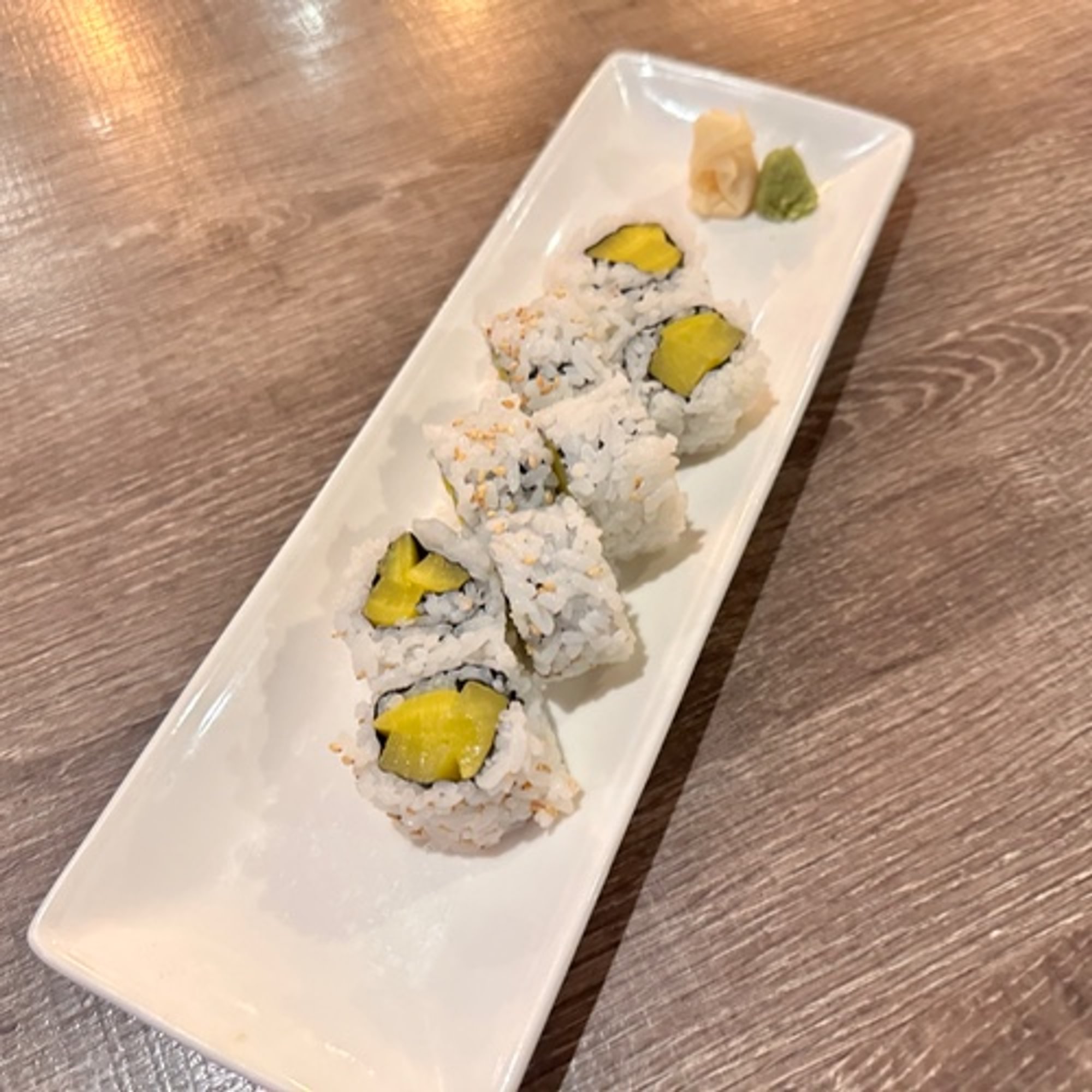 Yellow Radish Roll