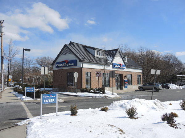 Capital One Bank Photo