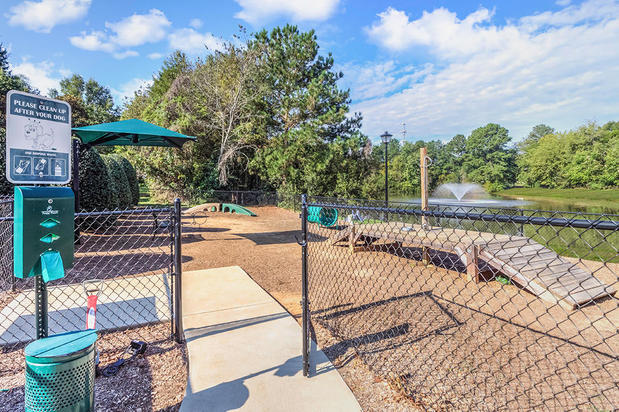 Images Camden Stonecrest Apartments