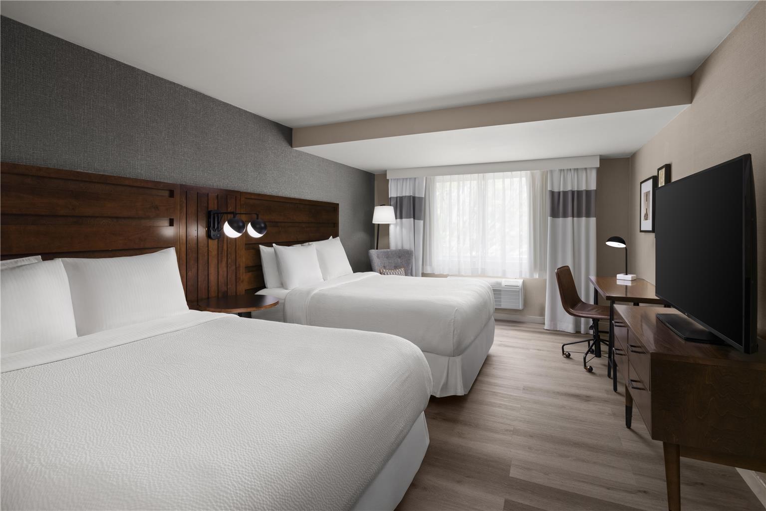 Best Western Premier Plainview-Long Island Hotel Image