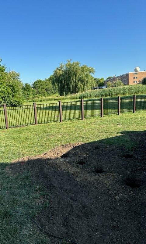 Top Rail Fence Naperville Image