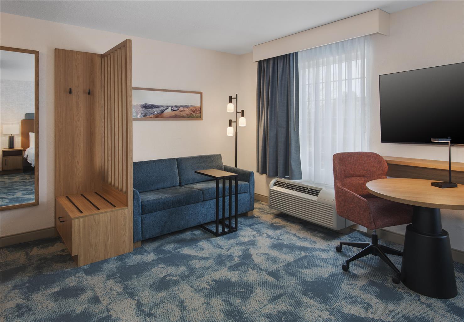 Hampton Inn & Suites Greenfield Image