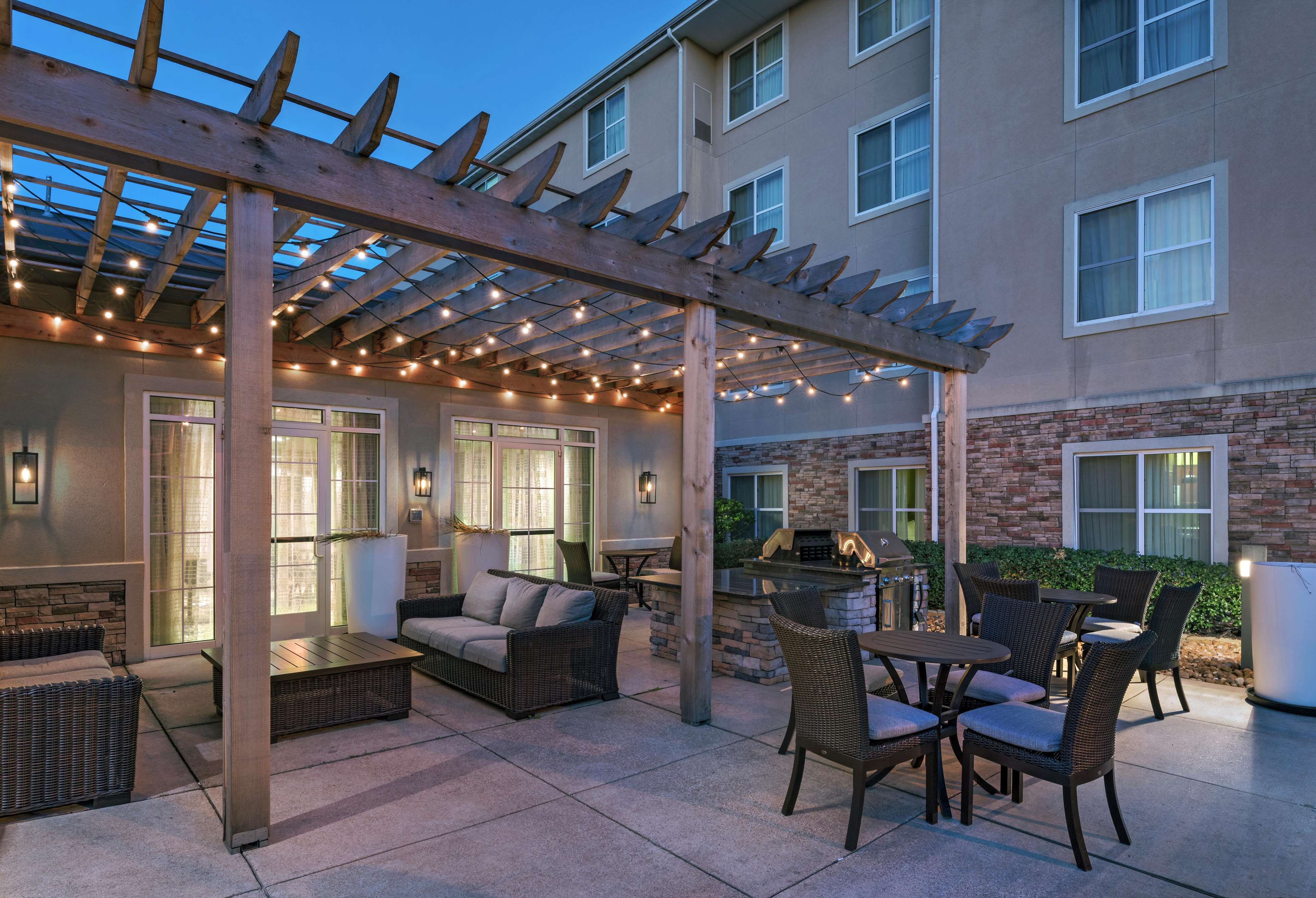 Homewood Suites by Hilton College Station Photo