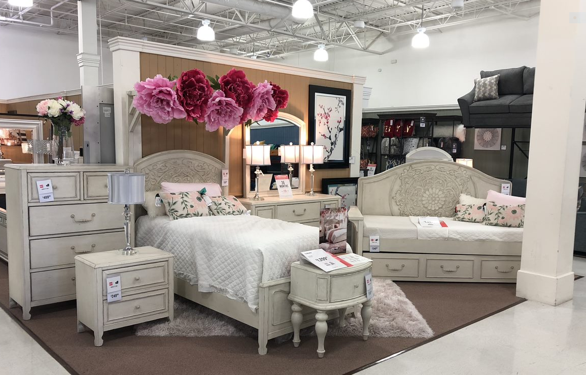 Value City Furniture Photo