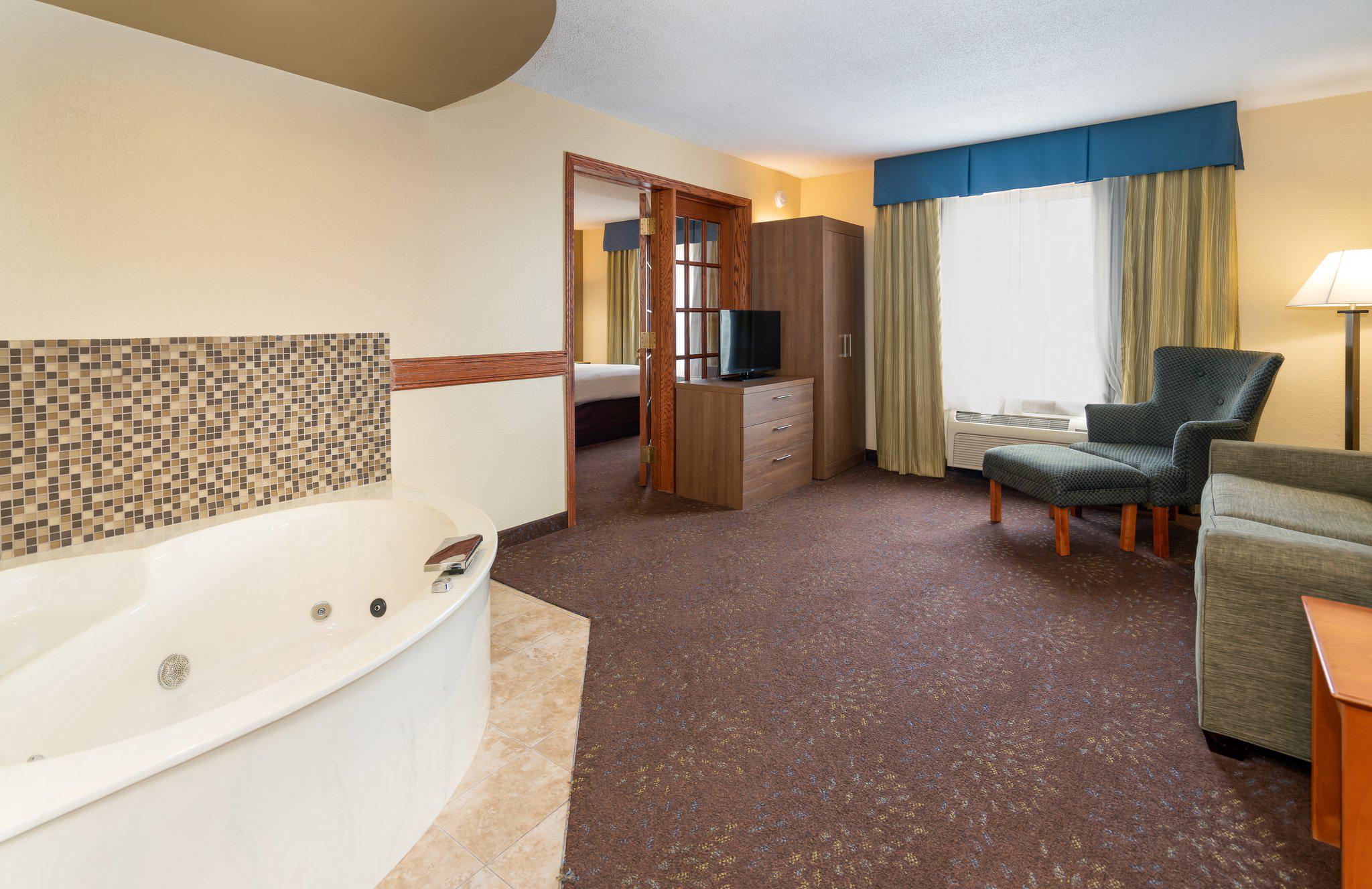 Holiday Inn Express St Paul S - Inver Grove Hgts Photo