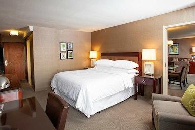 Images Sheraton Pittsburgh Airport Hotel
