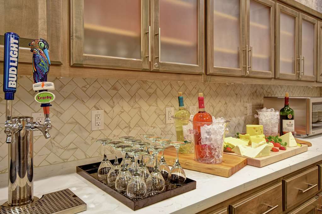 Homewood Suites by Hilton Orange New Haven Image