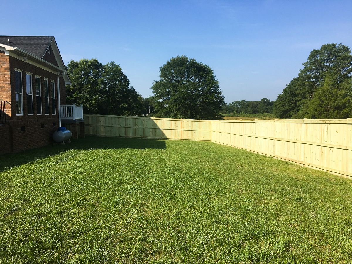 Top Rail Fence Knoxville Image