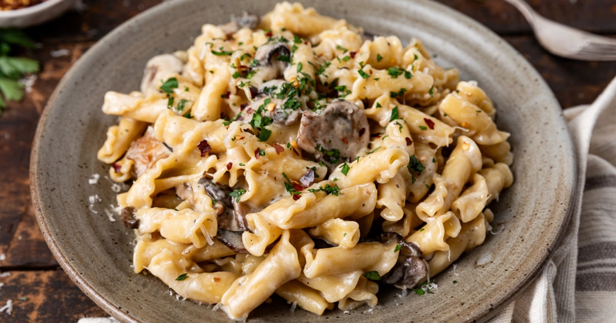 Onion & Mushroom Alfredo Pasta