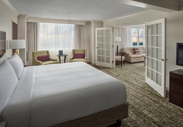 Images Philadelphia Airport Marriott