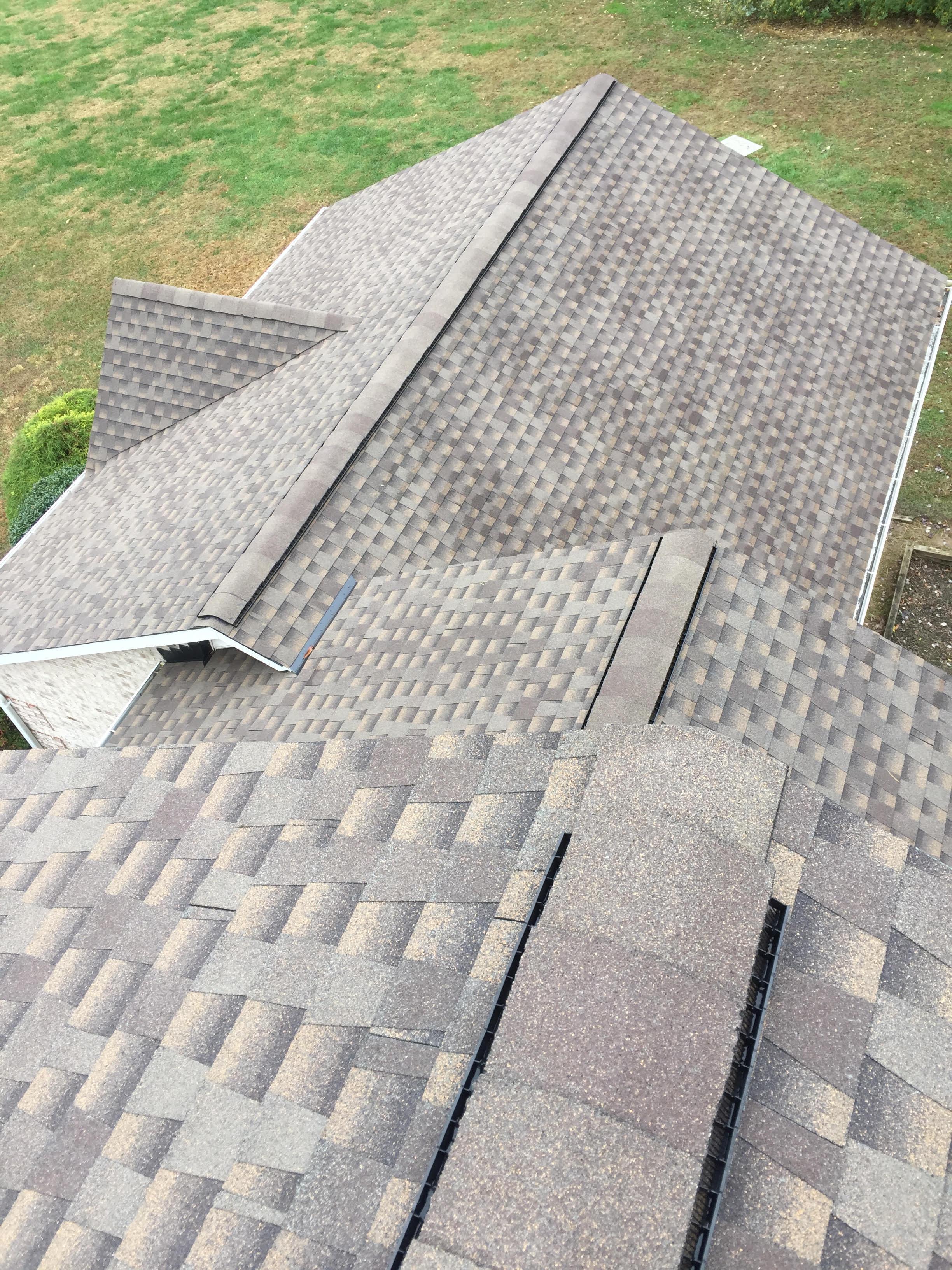 HF Roofing Contractor Image