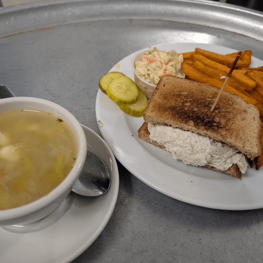 ½ Sandwich & Cup of Soup