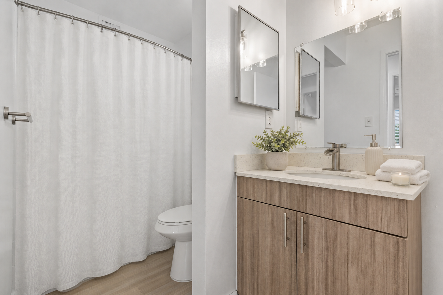 Bloomfield Square Apartments