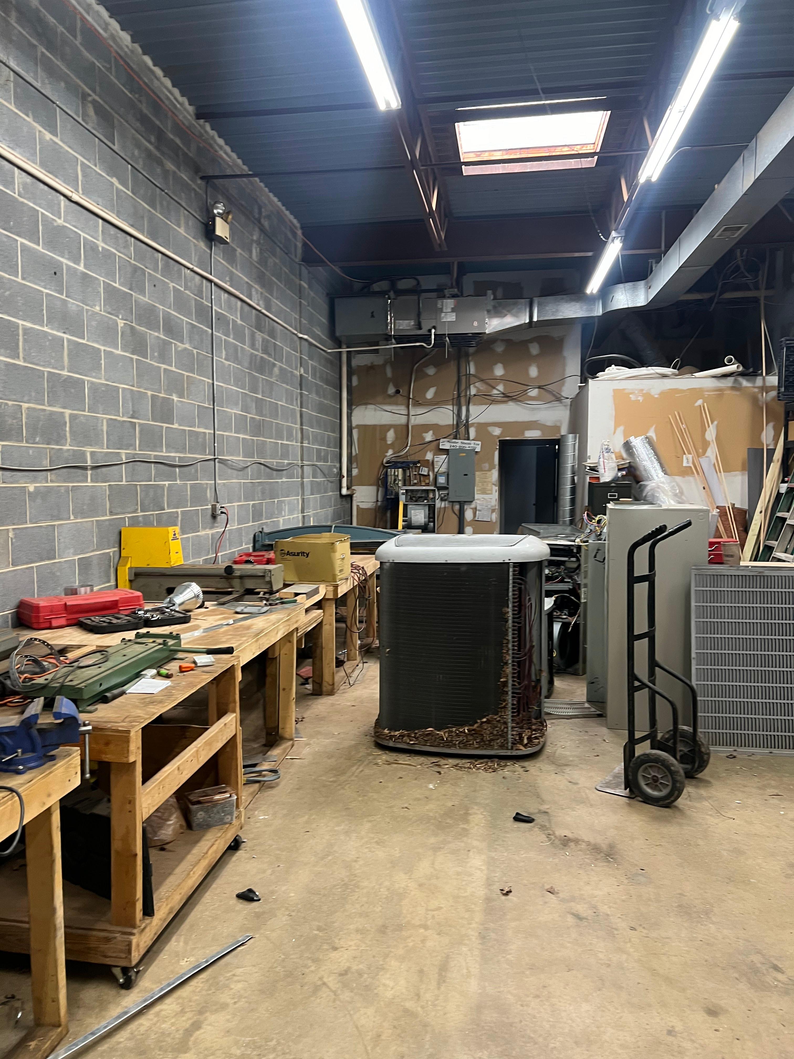 AMS Air Conditioning & Heating Image