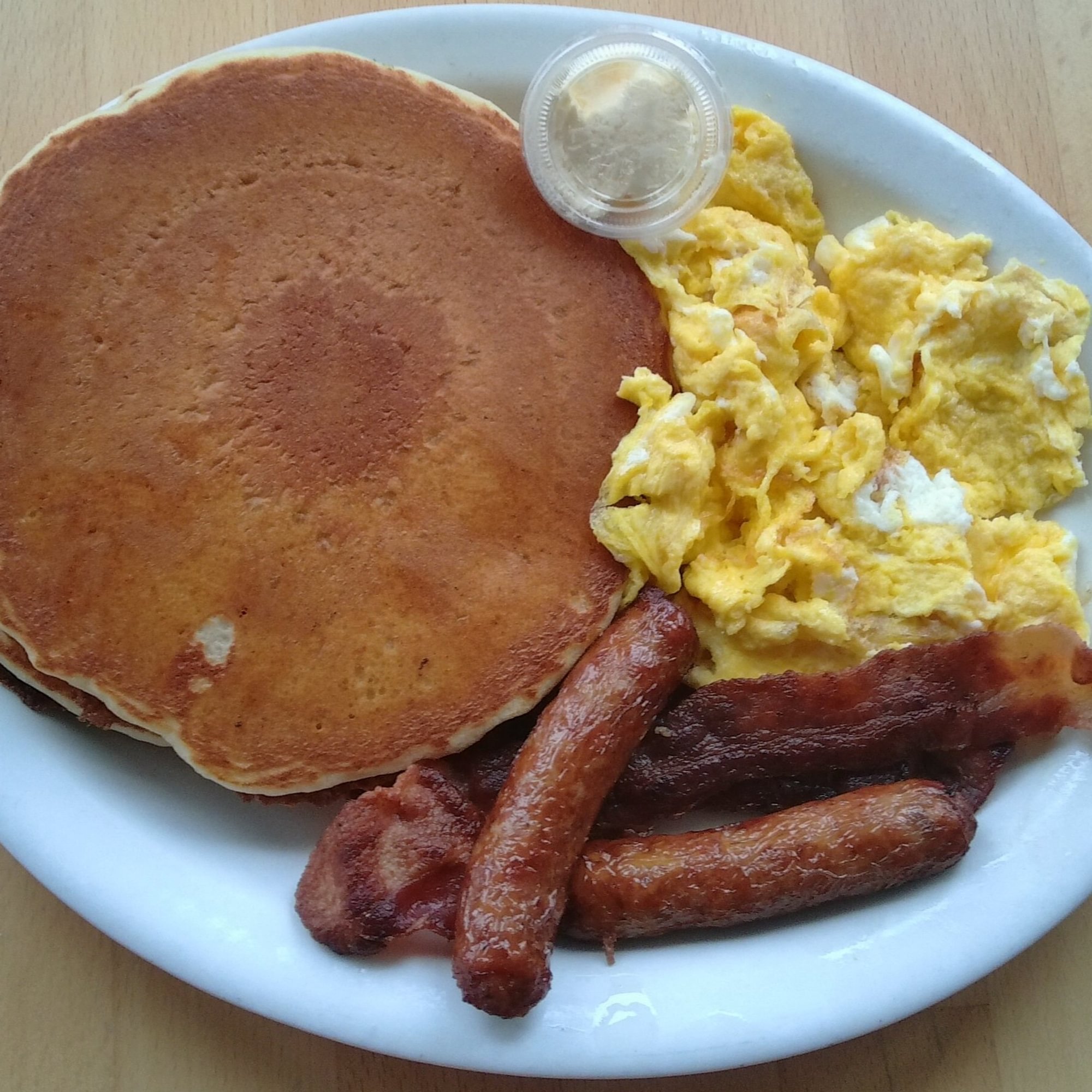 2 Pancake Special (2 Eggs, 2 Bacon & 2 Sausages)
