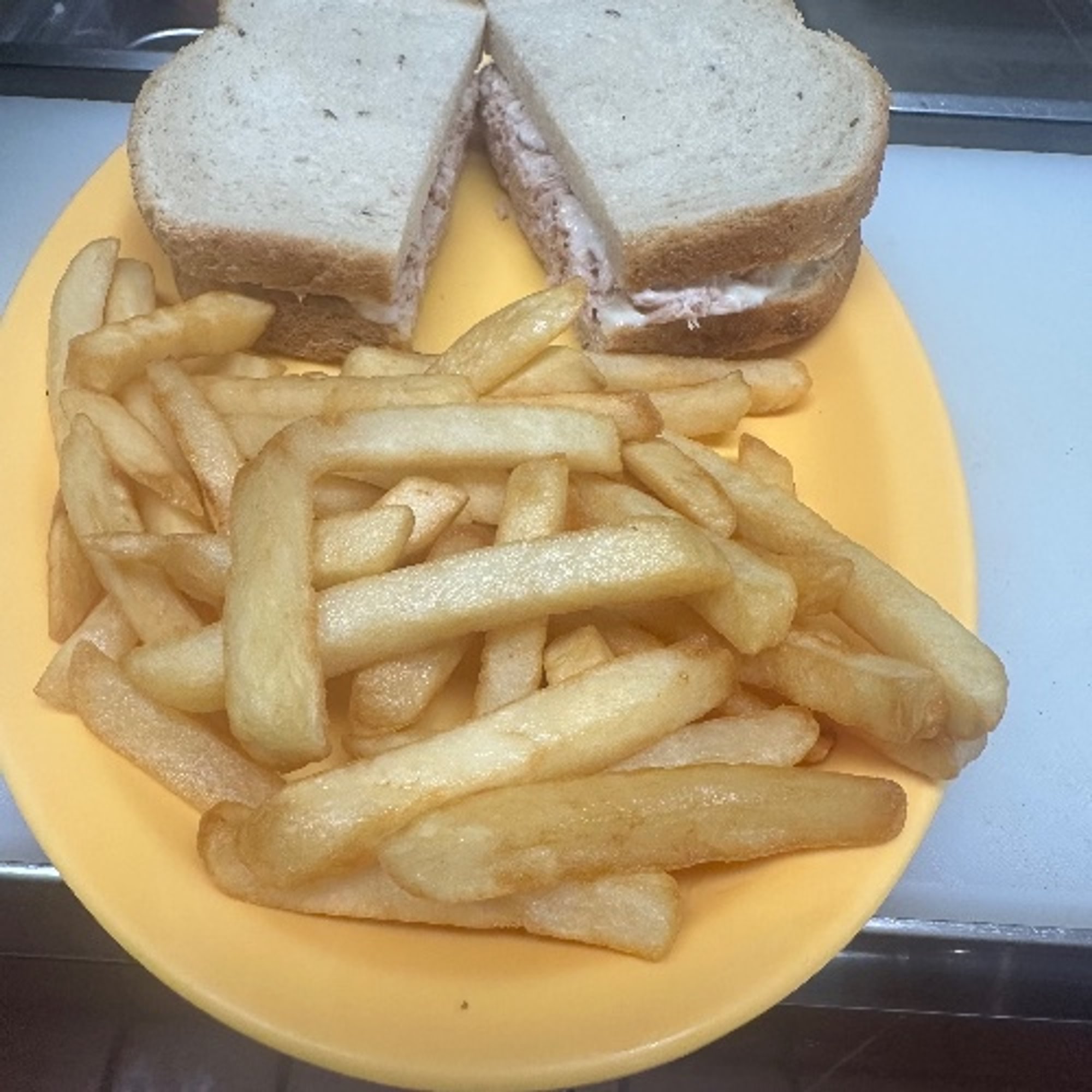 Tuna Sandwich