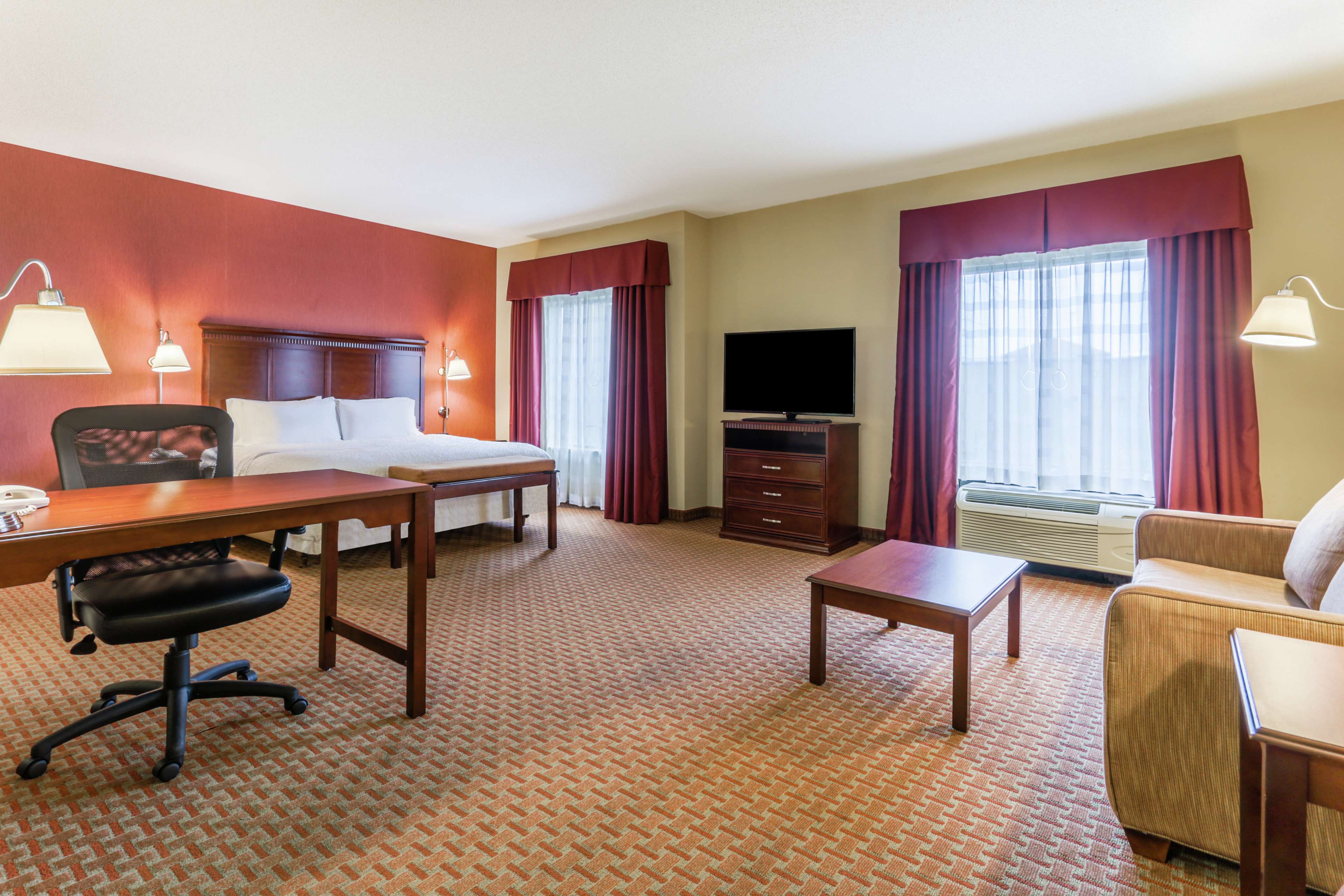 Guest room