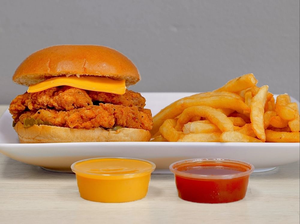 Regular Chicken Sandwich & 1 Side