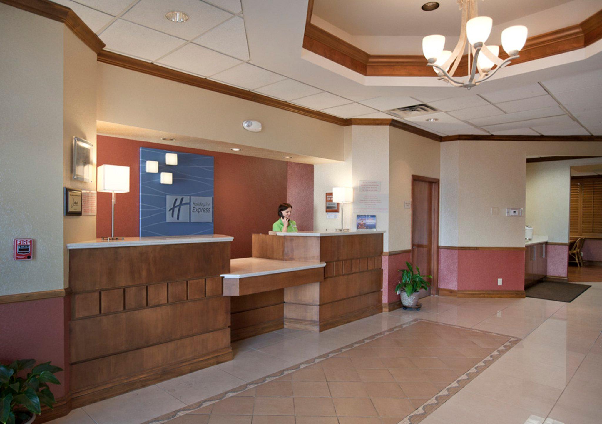 Holiday Inn Express North Palm Beach-Oceanview Photo