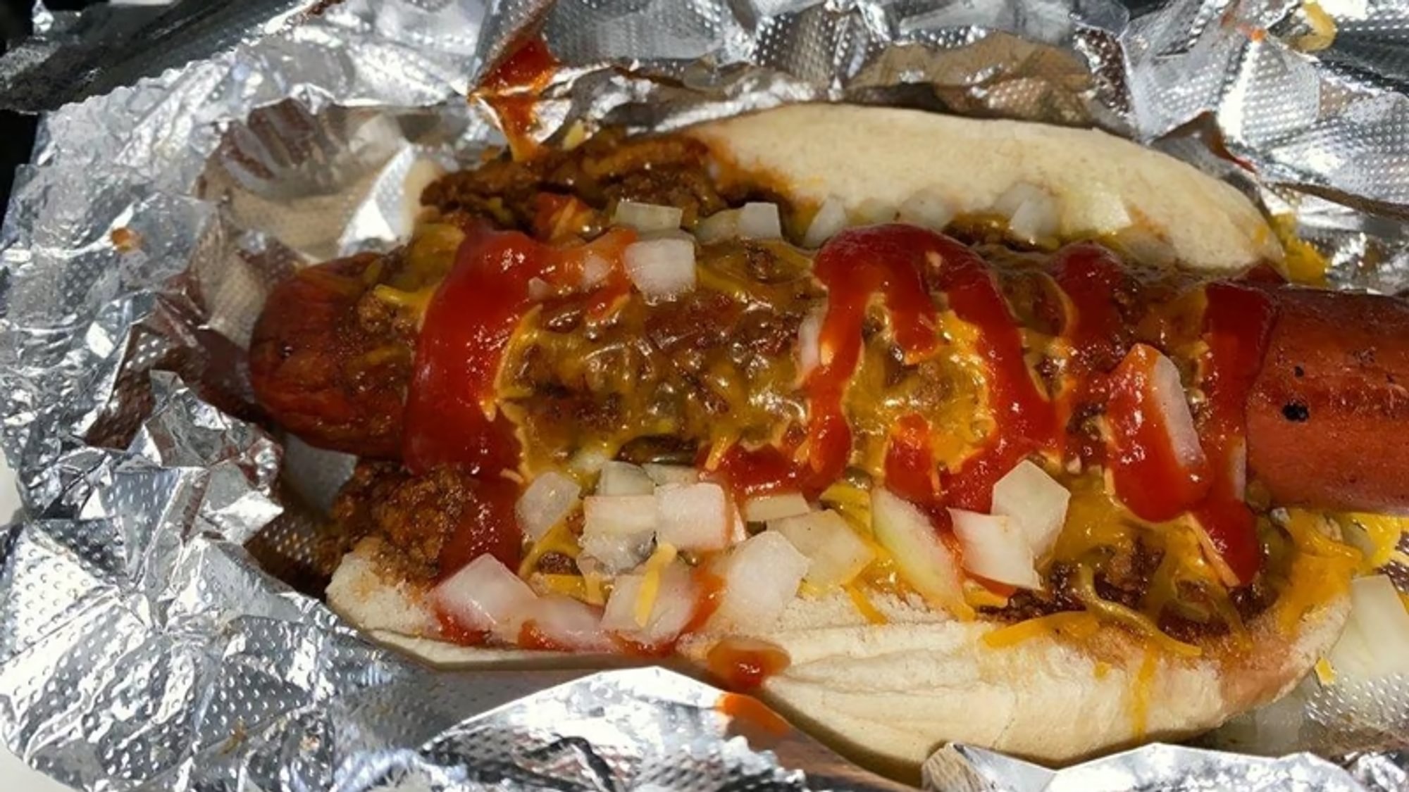 2 Hot Dogs and Fries