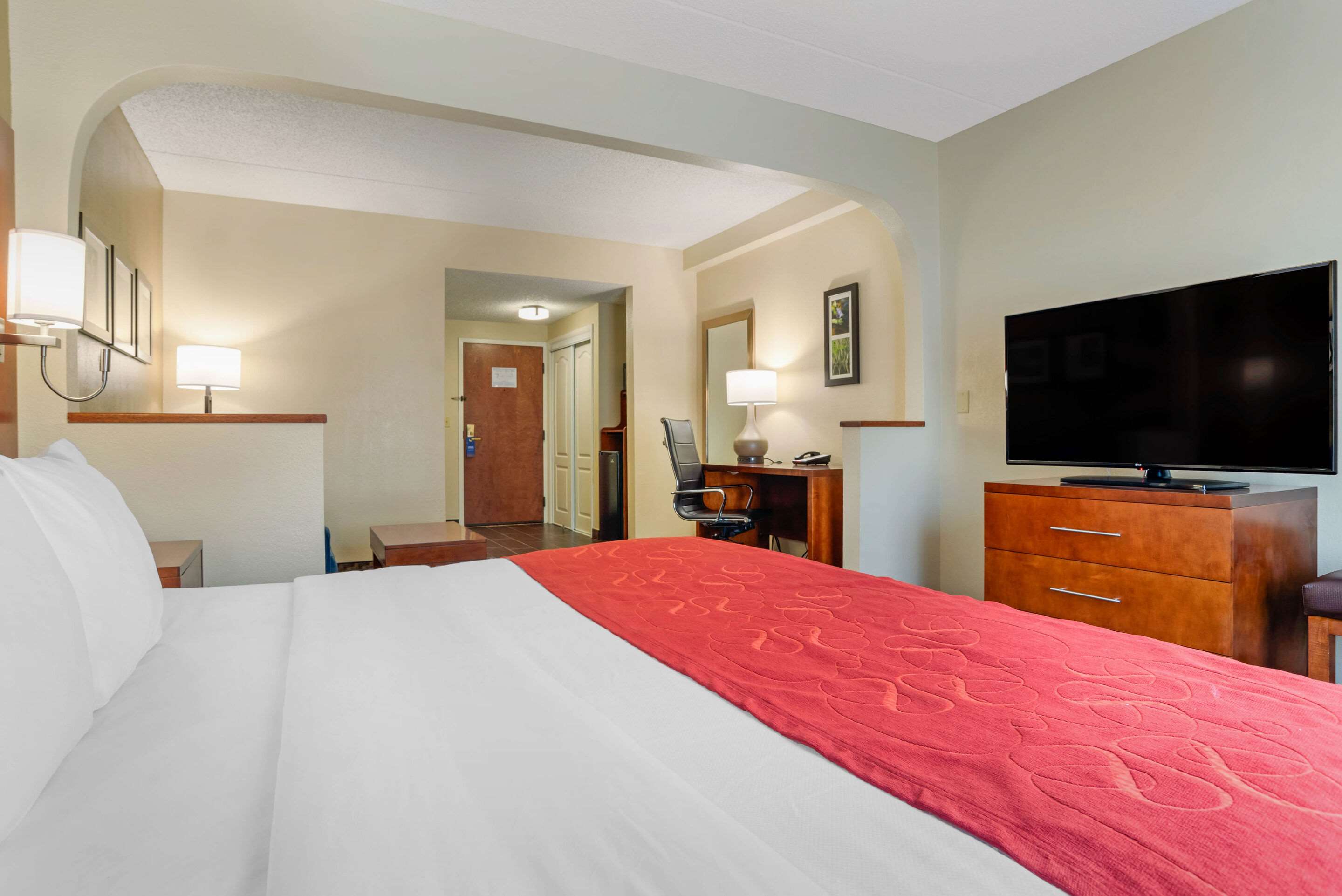 Comfort Suites Tallahassee Downtown Tallahassee Fl Business Profile