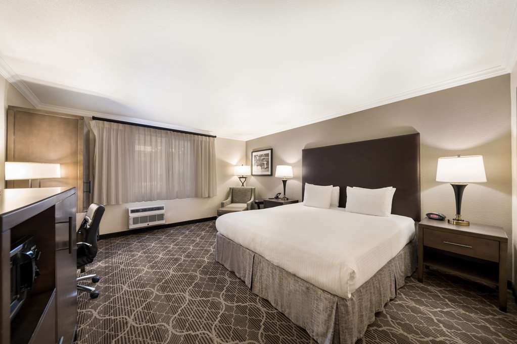 Best Western Danville Sycamore Inn Image