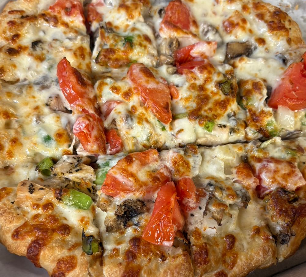 White Chicken Pizza (Medium 12")