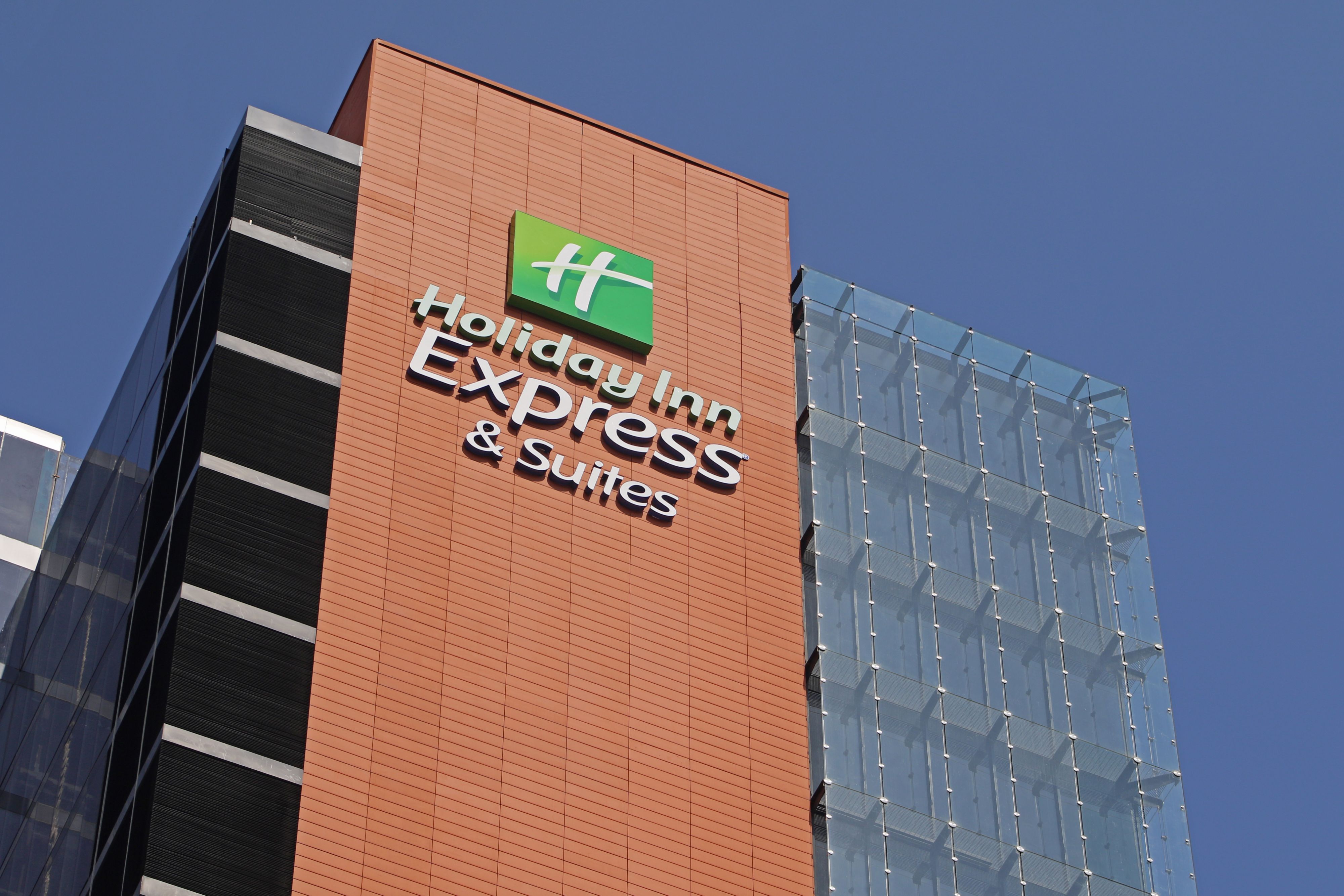 Images Holiday Inn Express & Suites Monterrey Valle