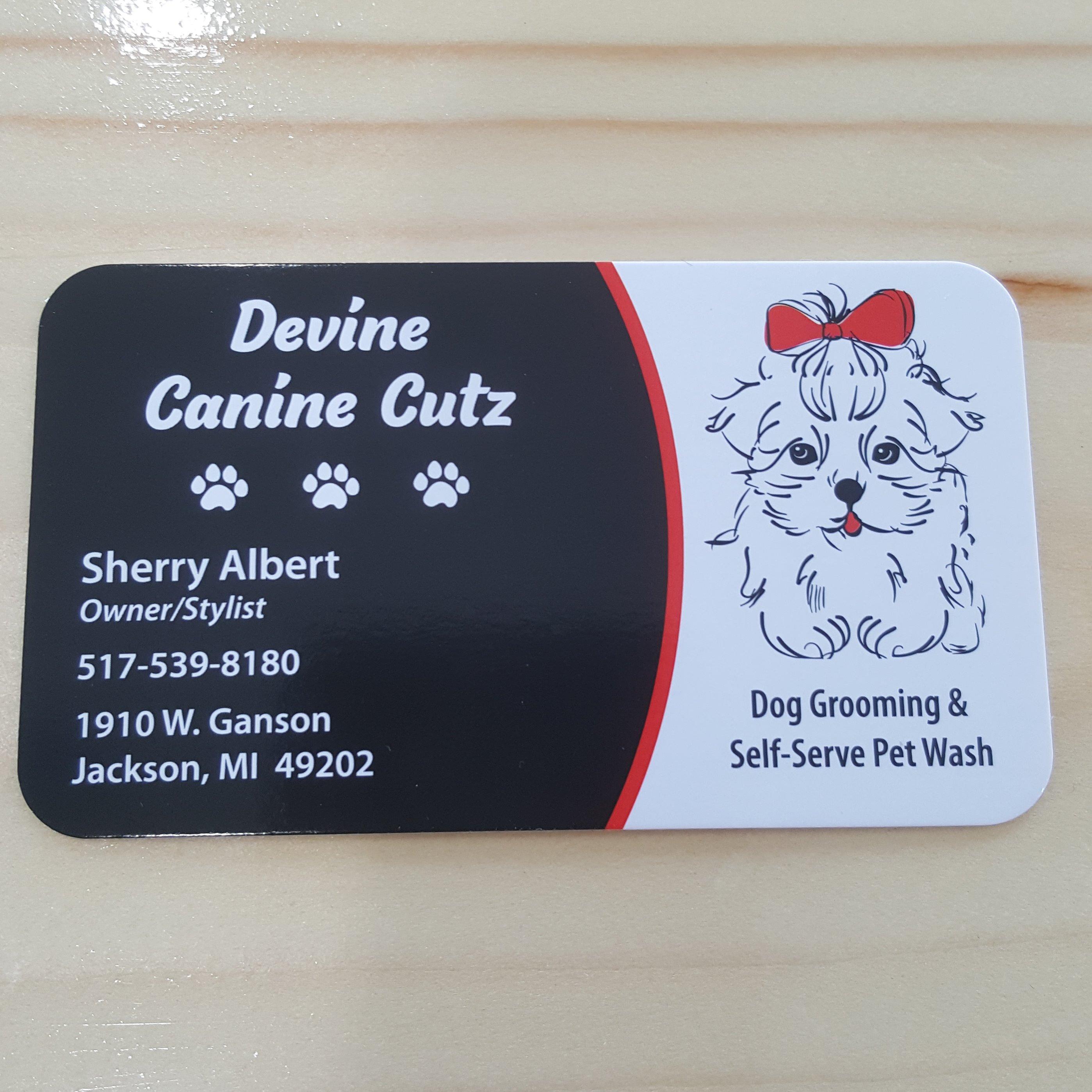 Devine Canine Cutz Logo