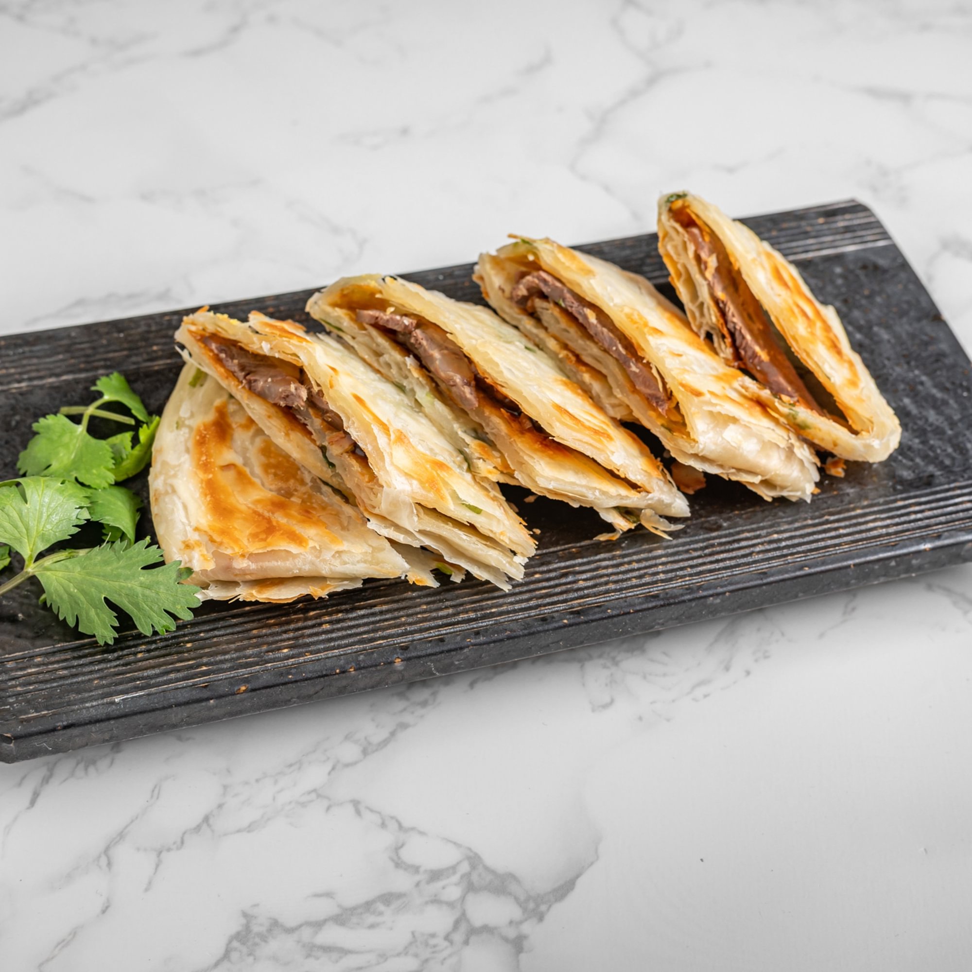 牛肉夹饼 / Beef Scallion Pancake