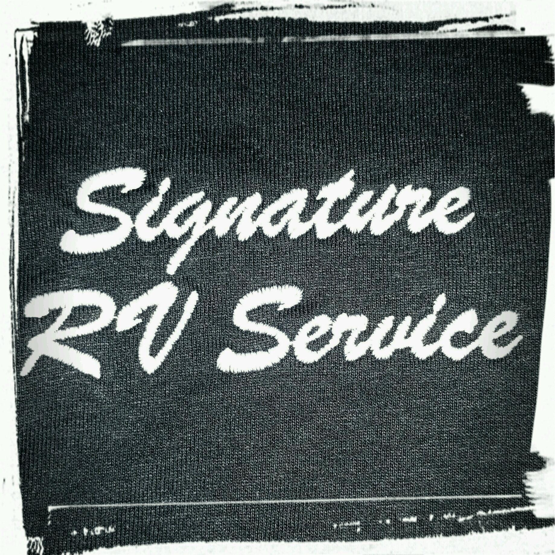 Signature RV Service LLC Logo