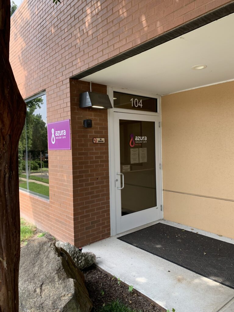 Exterior of Azura Vascular Care River City