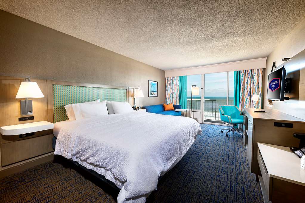 Hampton Inn Virginia Beach-Oceanfront North Image