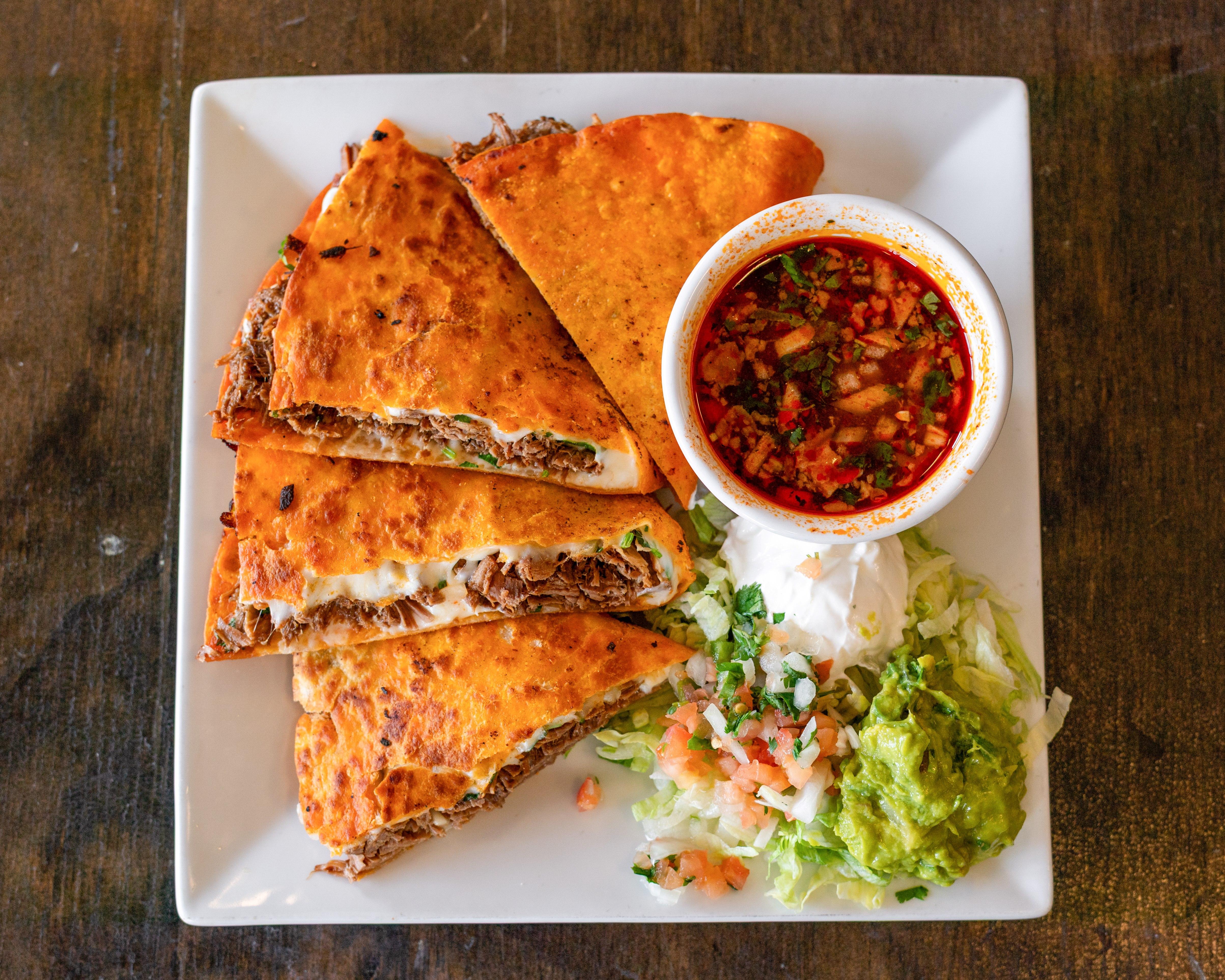 Quesadilla de birria