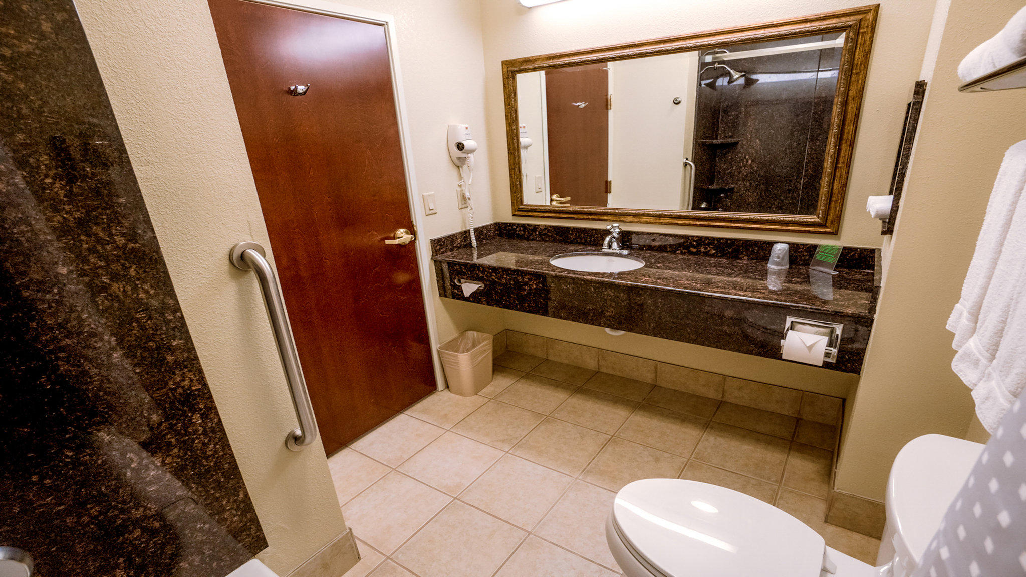 Holiday Inn Express & Suites Pampa Photo