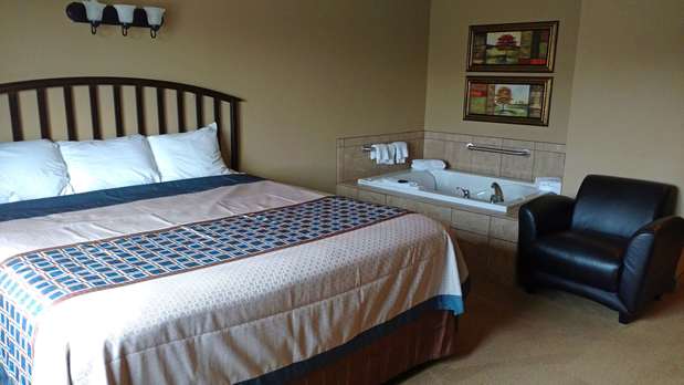 Images Americas Best Value Inn Big Lake