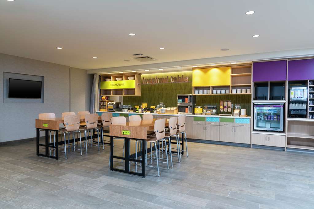 Home2 Suites by Hilton Appleton Image