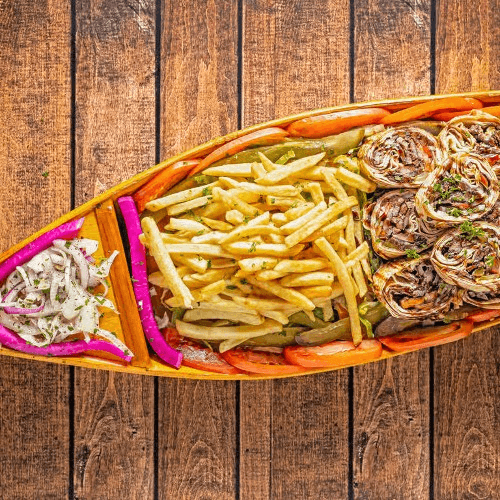 Shawarma Chicken Sushi Boat (Persons)